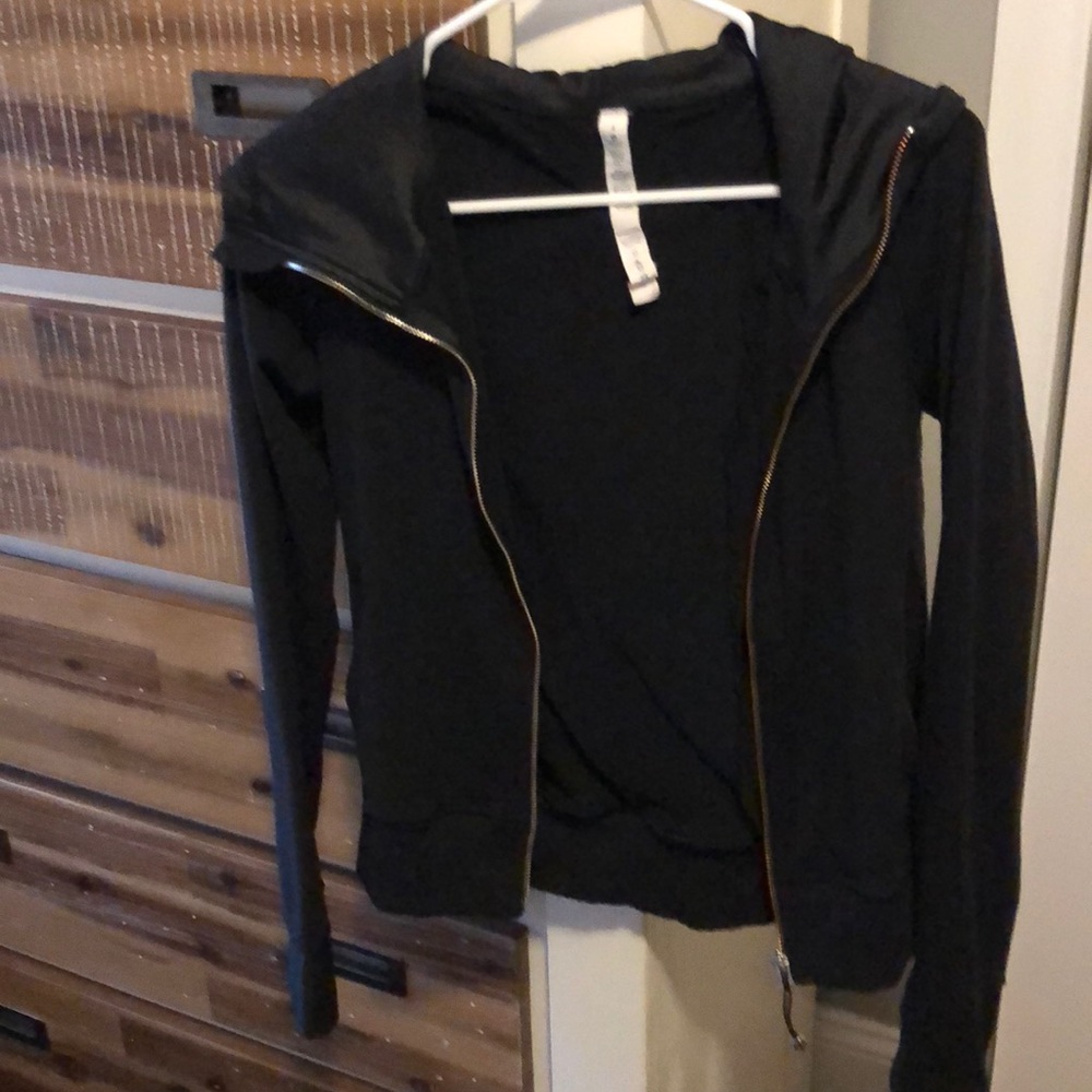 Lulu lemon black zip up